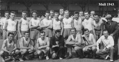 Družstvo mužů 1943