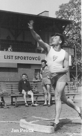 1947: Jan Petrlík