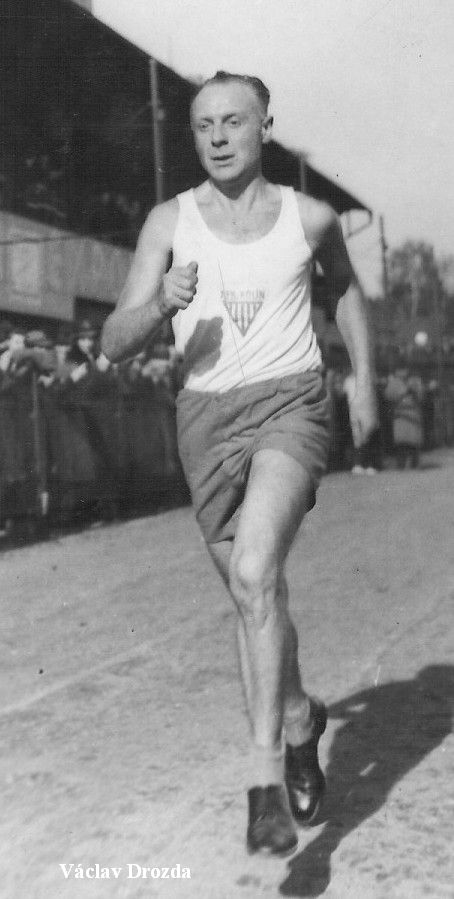 1931: Václav Drozda