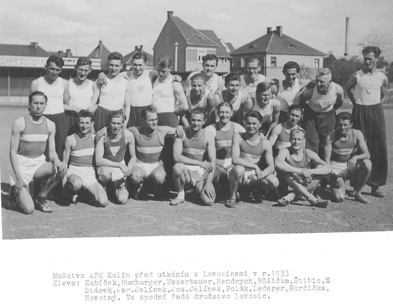 1933: Družstvo mužů před utkáním v Lovosicích